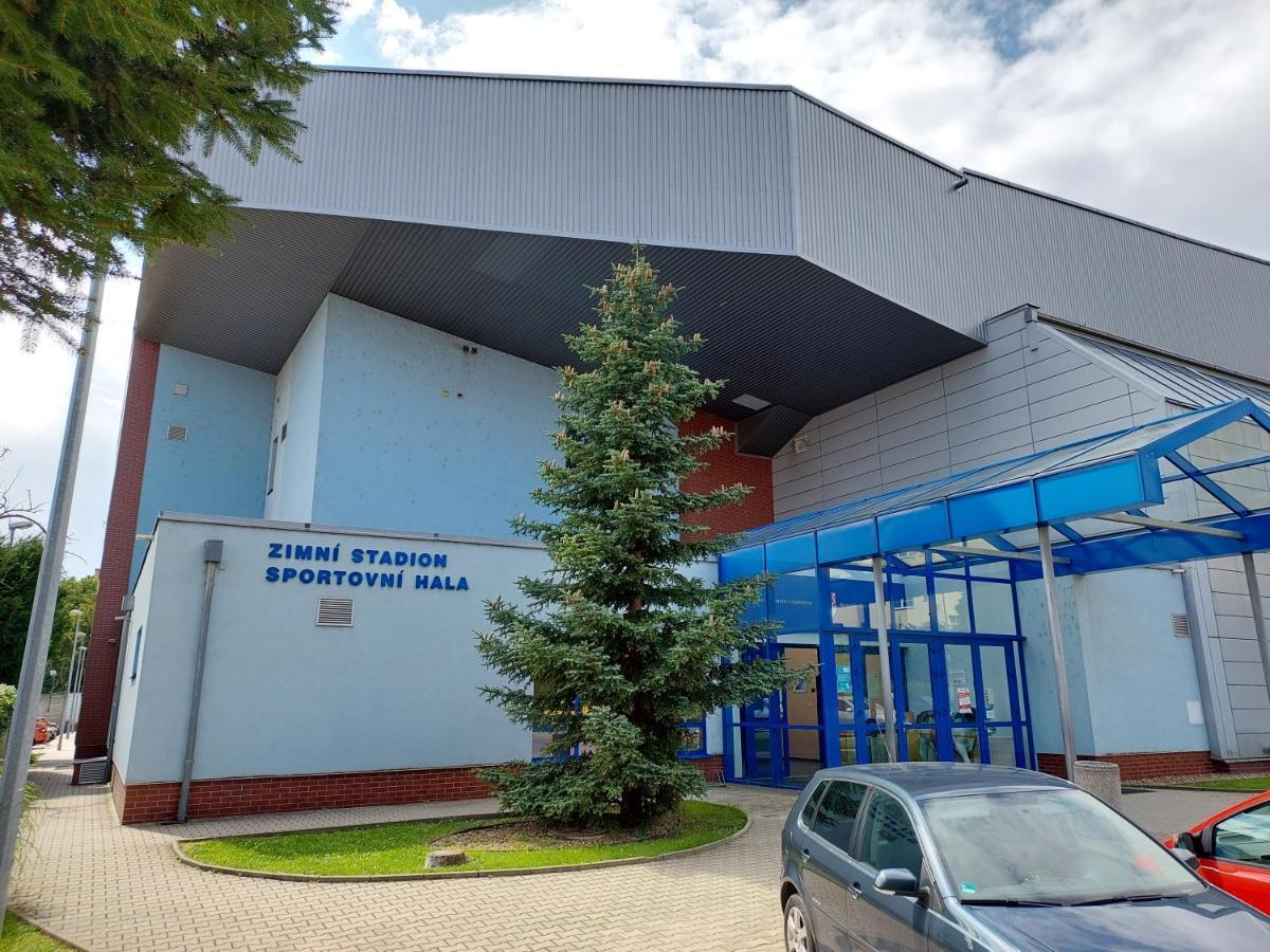 Ubytovna Zimni Stadion Litoměřice Bagian luar foto